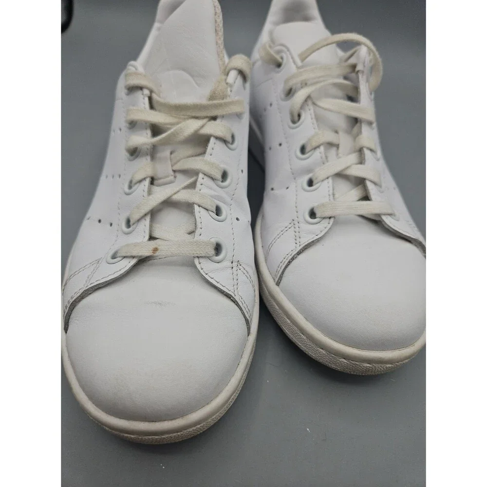 Adidas Stan Smith Boys Shoes Size 4.5 Color: White Youth